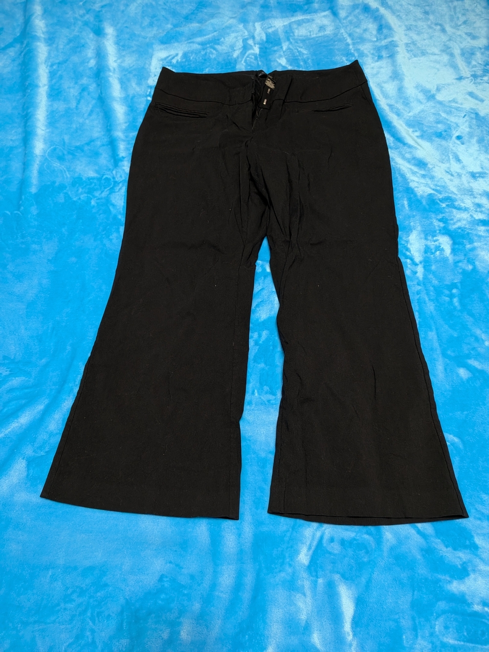 🖤👖 Polished Power: Black Boot-Cut Flare Dress Pants 👖🖤